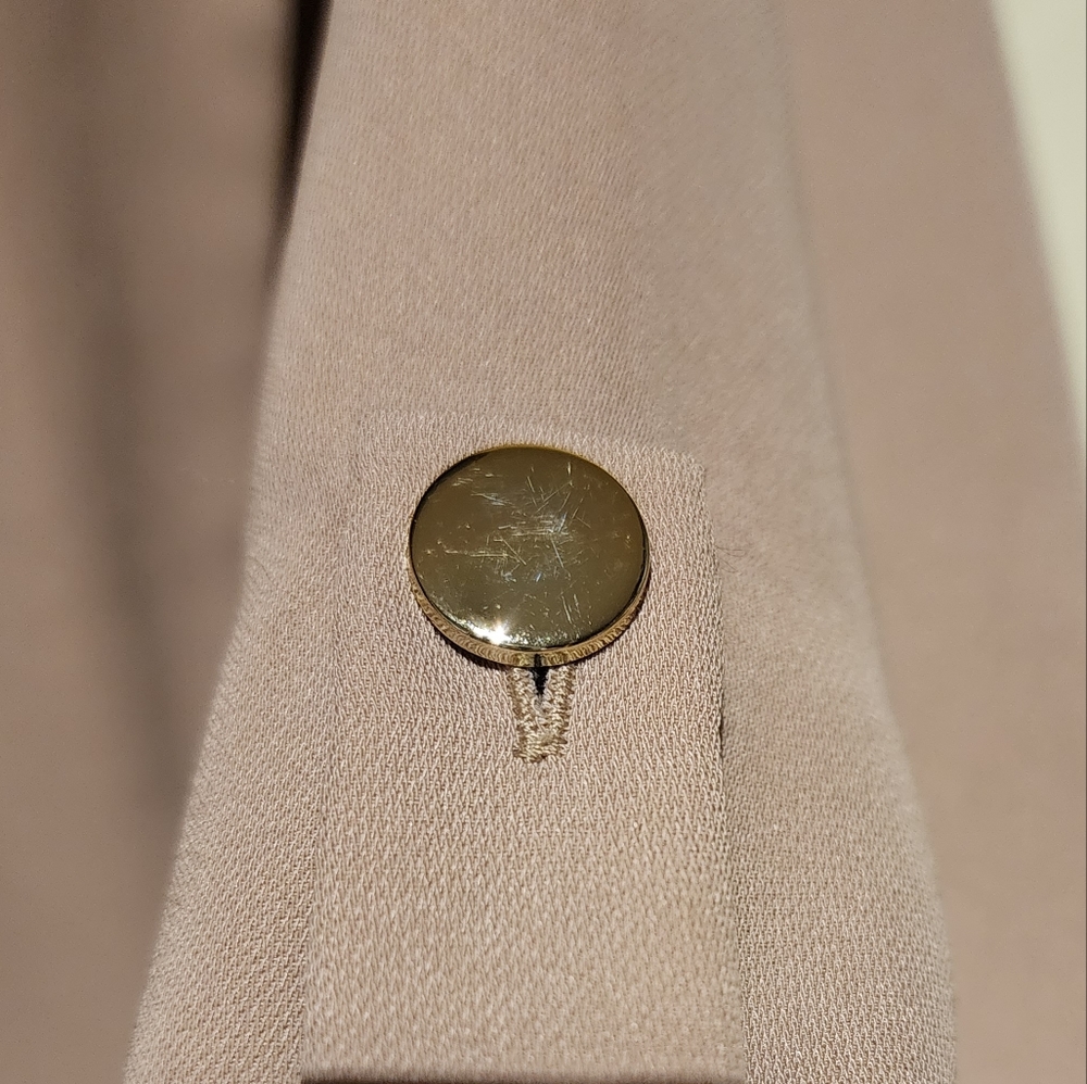 💙 GUC Cream Blazer - Picture 8 of 8